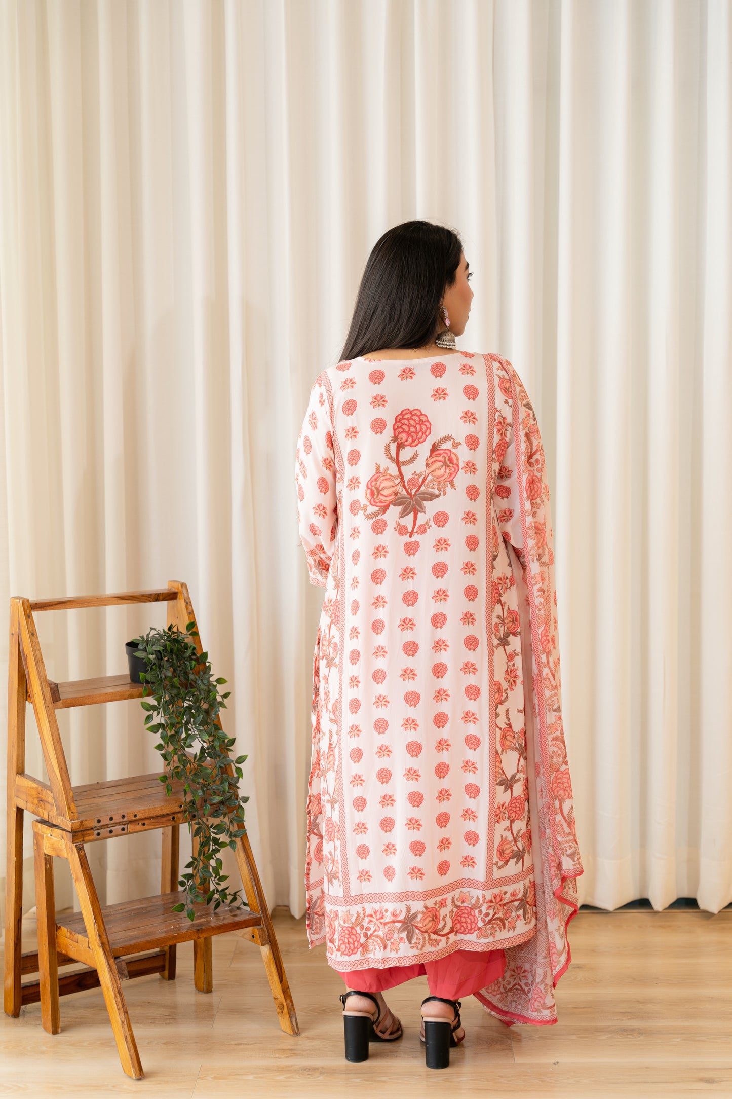 Pink Chintz Placement Suit Set