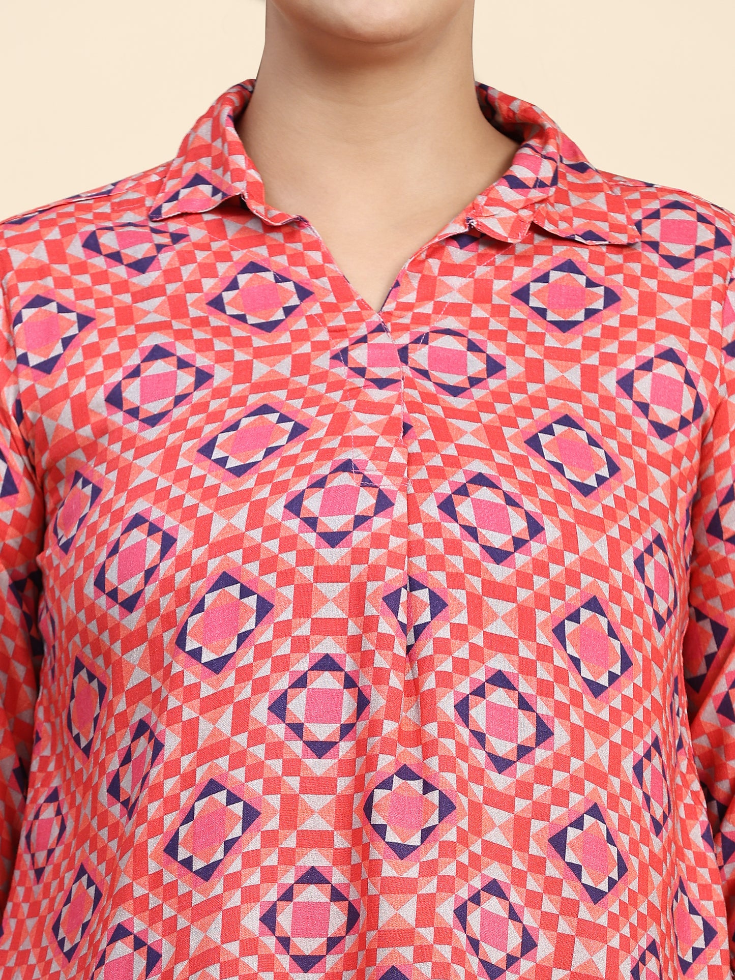 Rosy Geometric Elegance