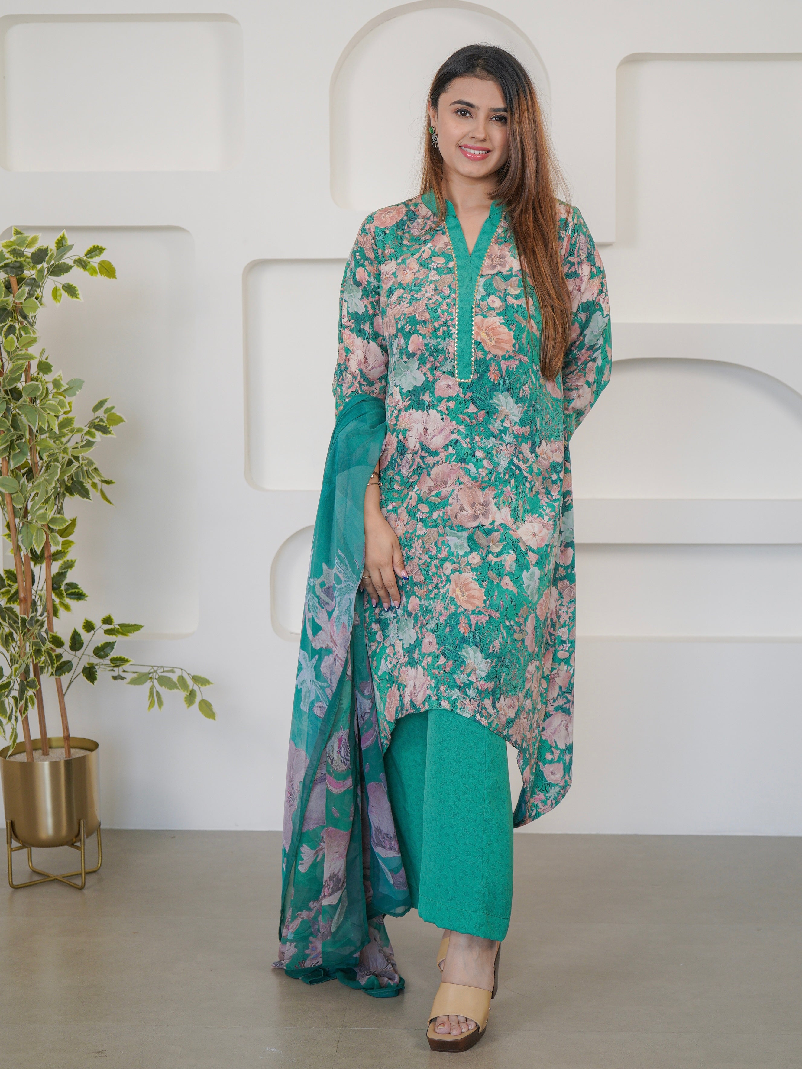 Jeeaayanu Fashion