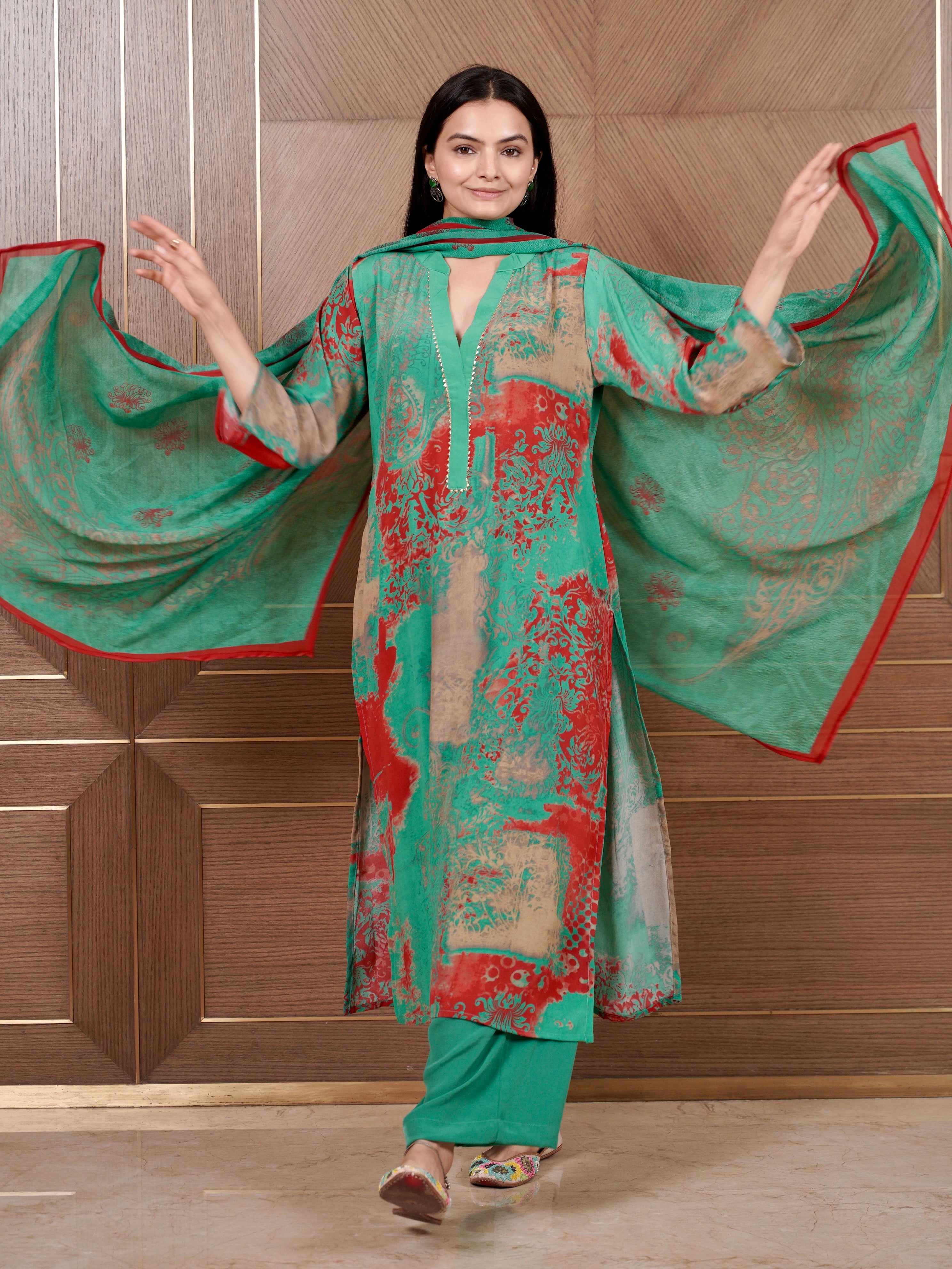 Jeeaayanu Fashion