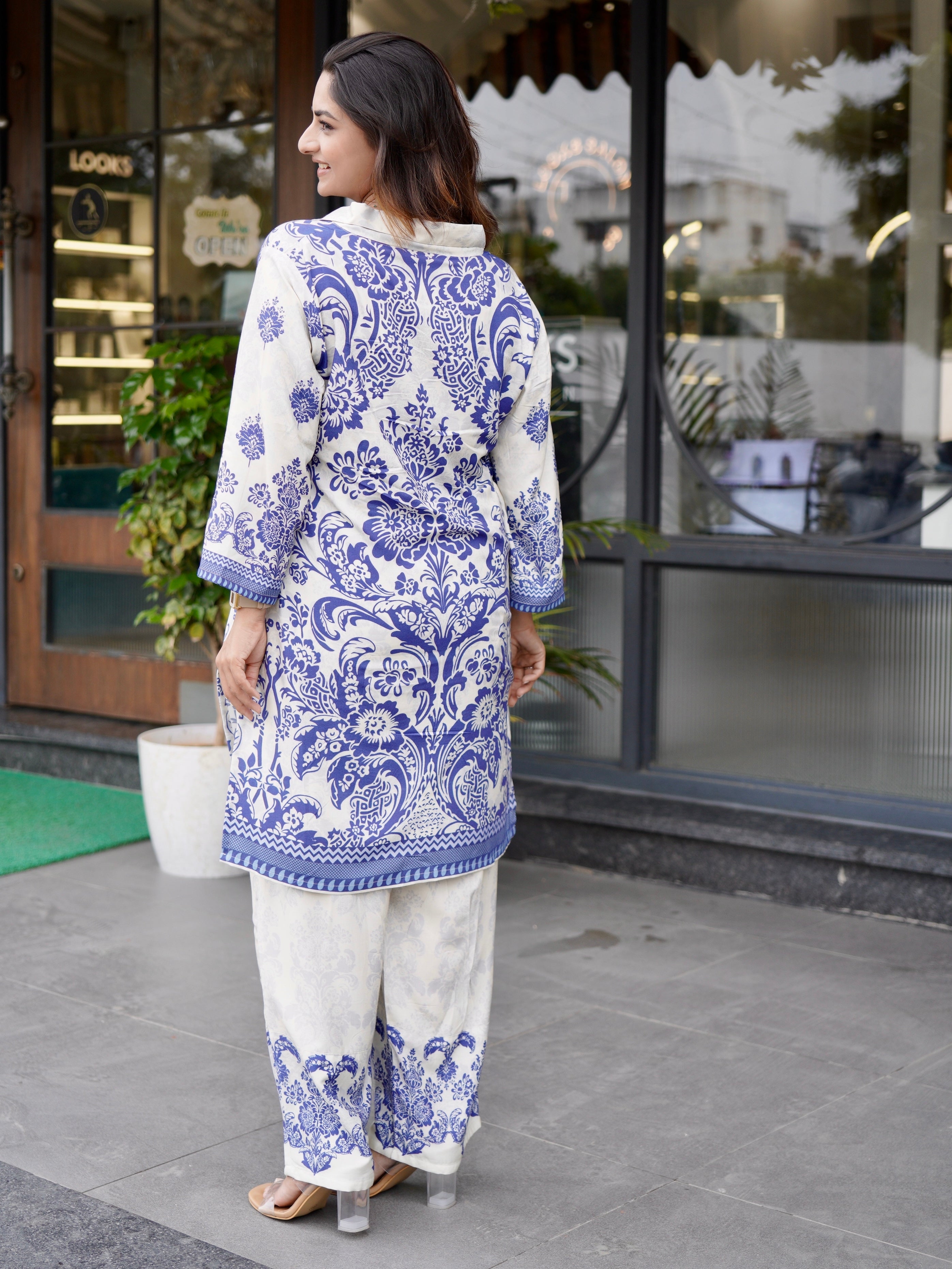 Jeeaayanu Fashion