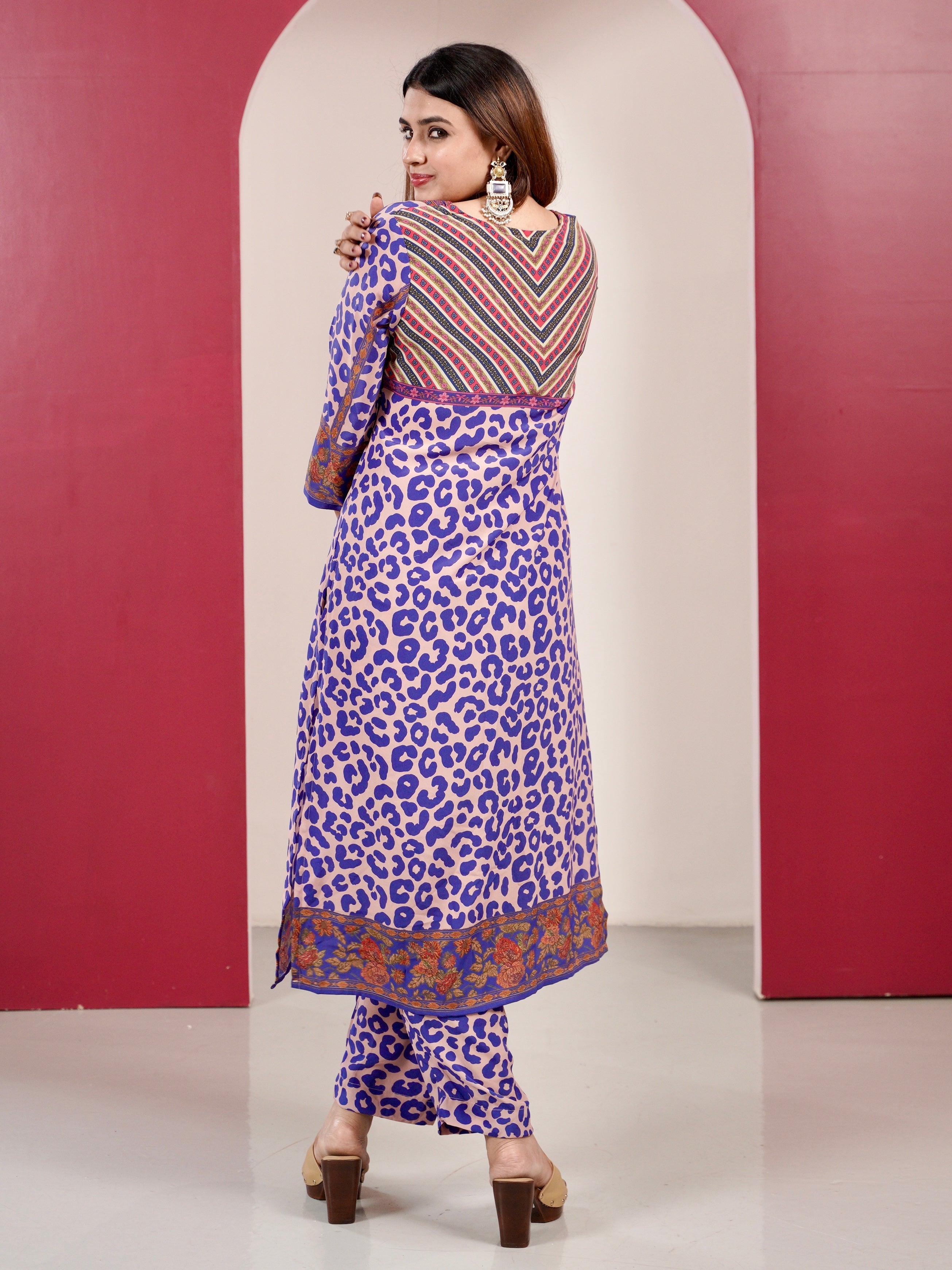 Jeeaayanu Fashion