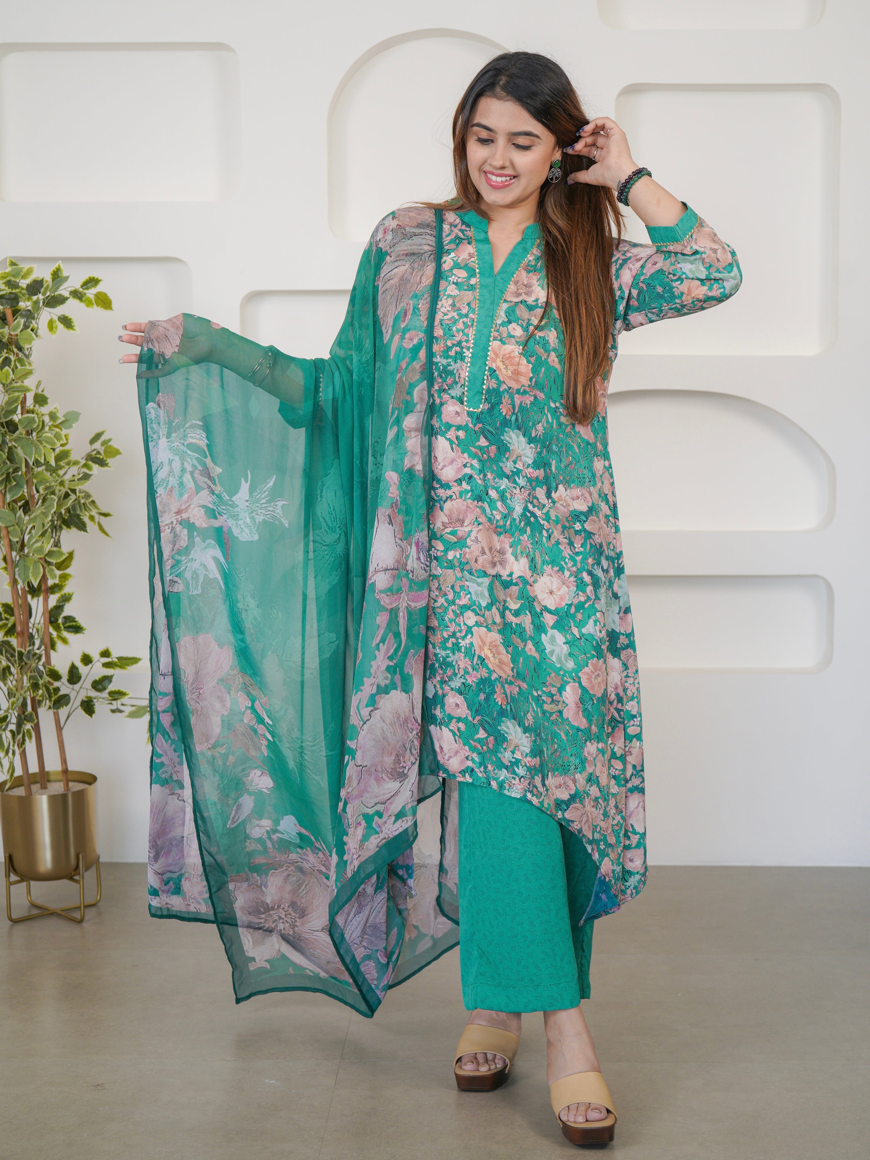 Jeeaayanu Fashion