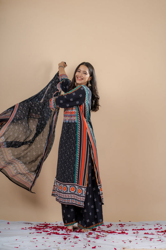 Black Tashkent Suit Set