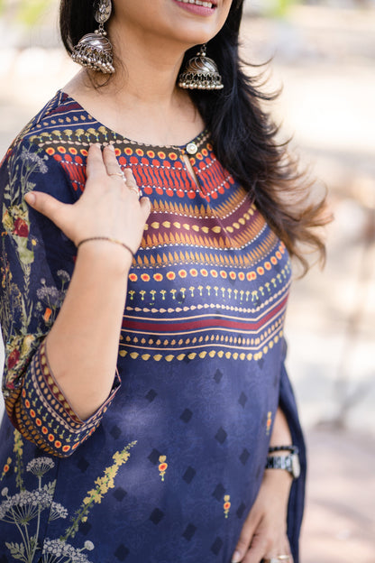 Blue Retro Flowers SuitSet