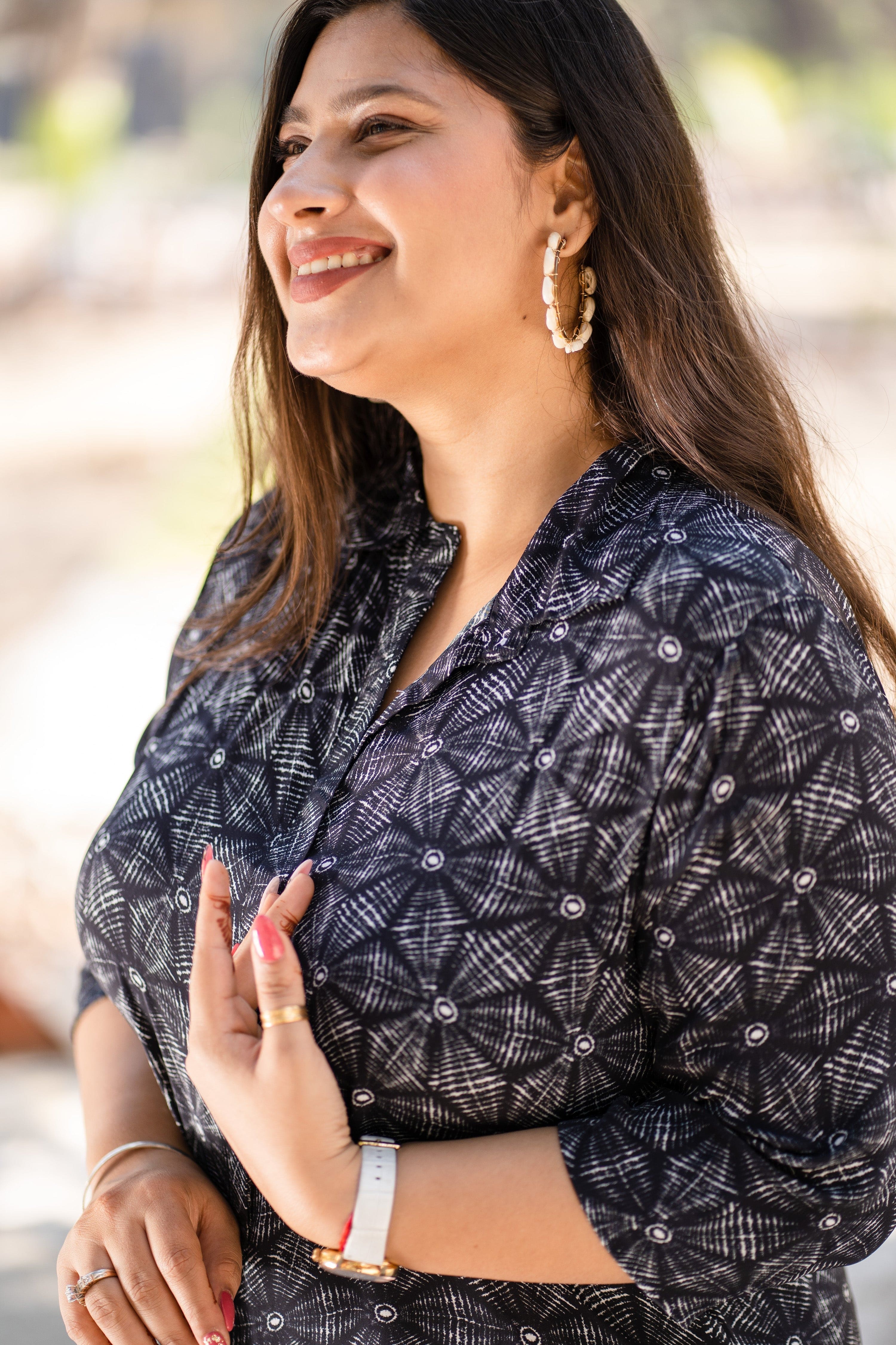 Black & White Geometric Tunic Shirt - Jeeaayanu Fashion