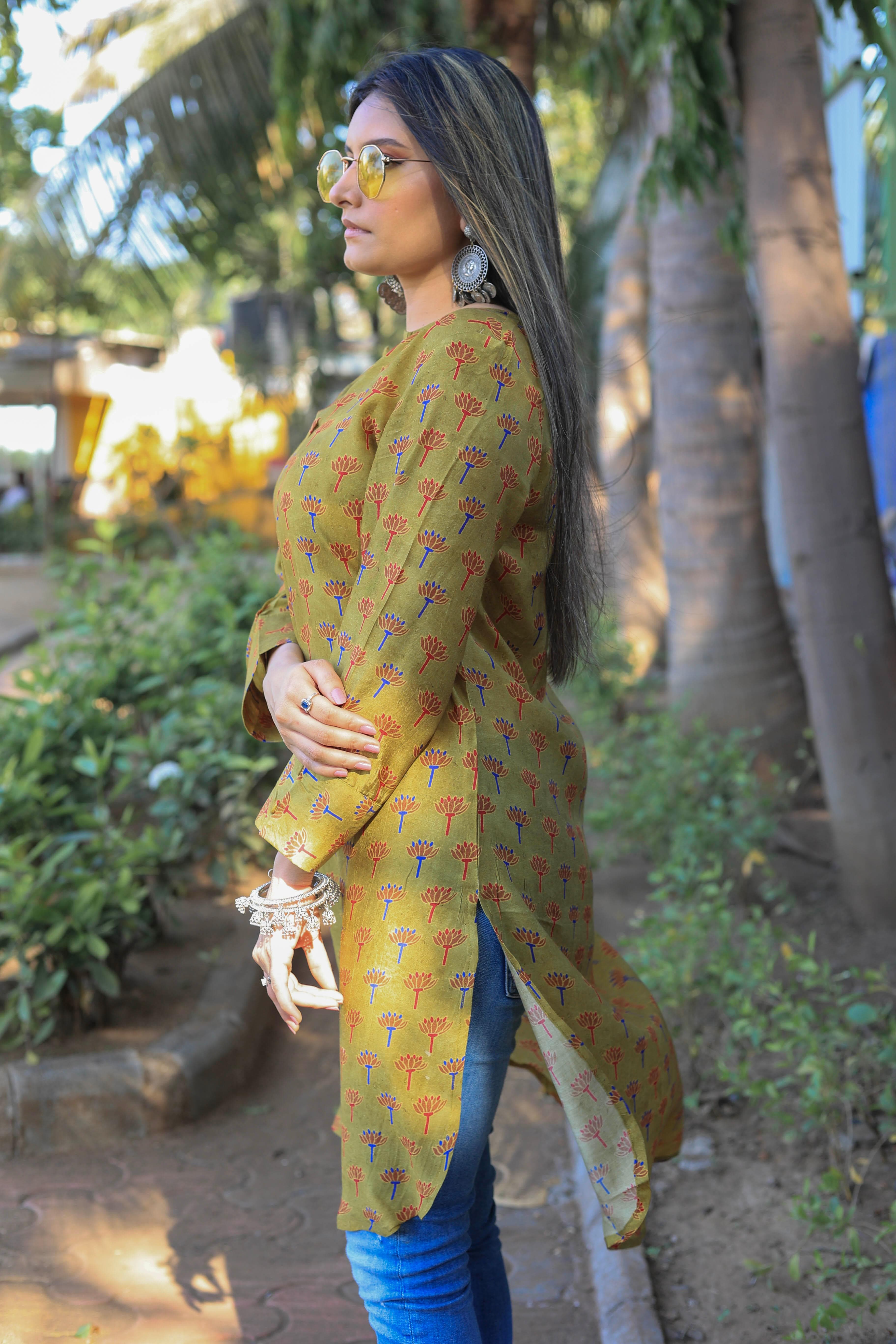 Olive green muslin Floral print Tunic cum Short Kurta - Jeeaayanu Fashion