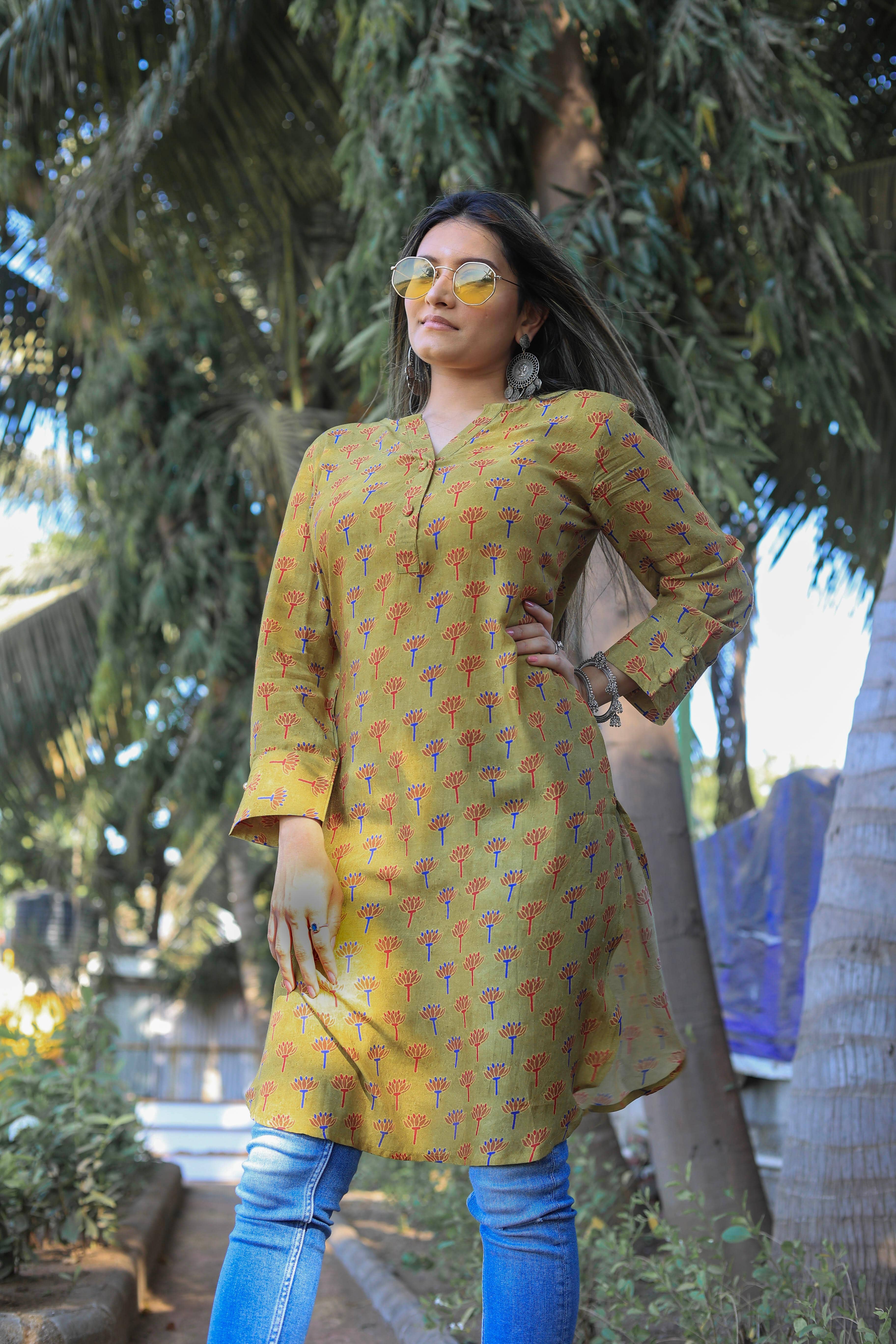 Olive green muslin Floral print Tunic cum Short Kurta - Jeeaayanu Fashion