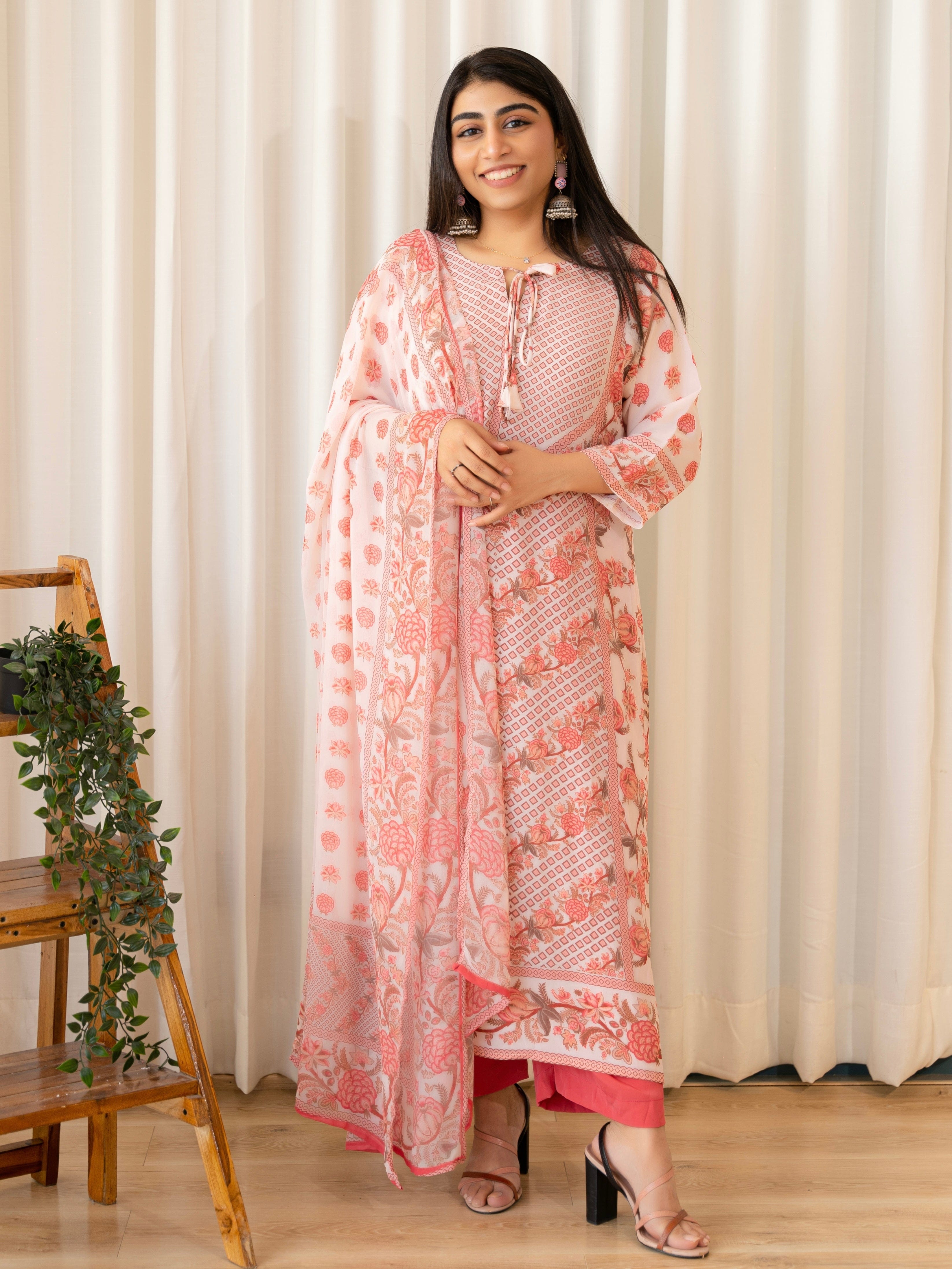 Pink Chintz Placement Suit Set - Jeeaayanu Fashion