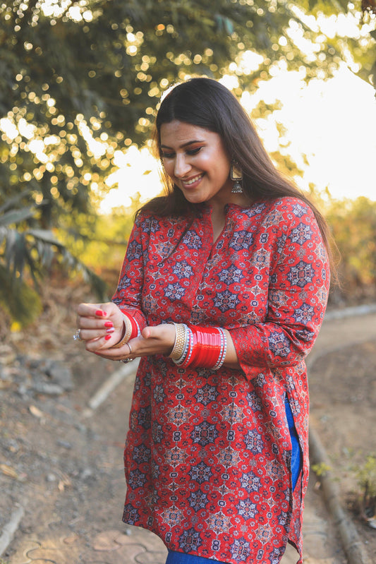 Red Bohemian Digital Printed Short Kurta cum Tunic - Jeeaayanu Fashion