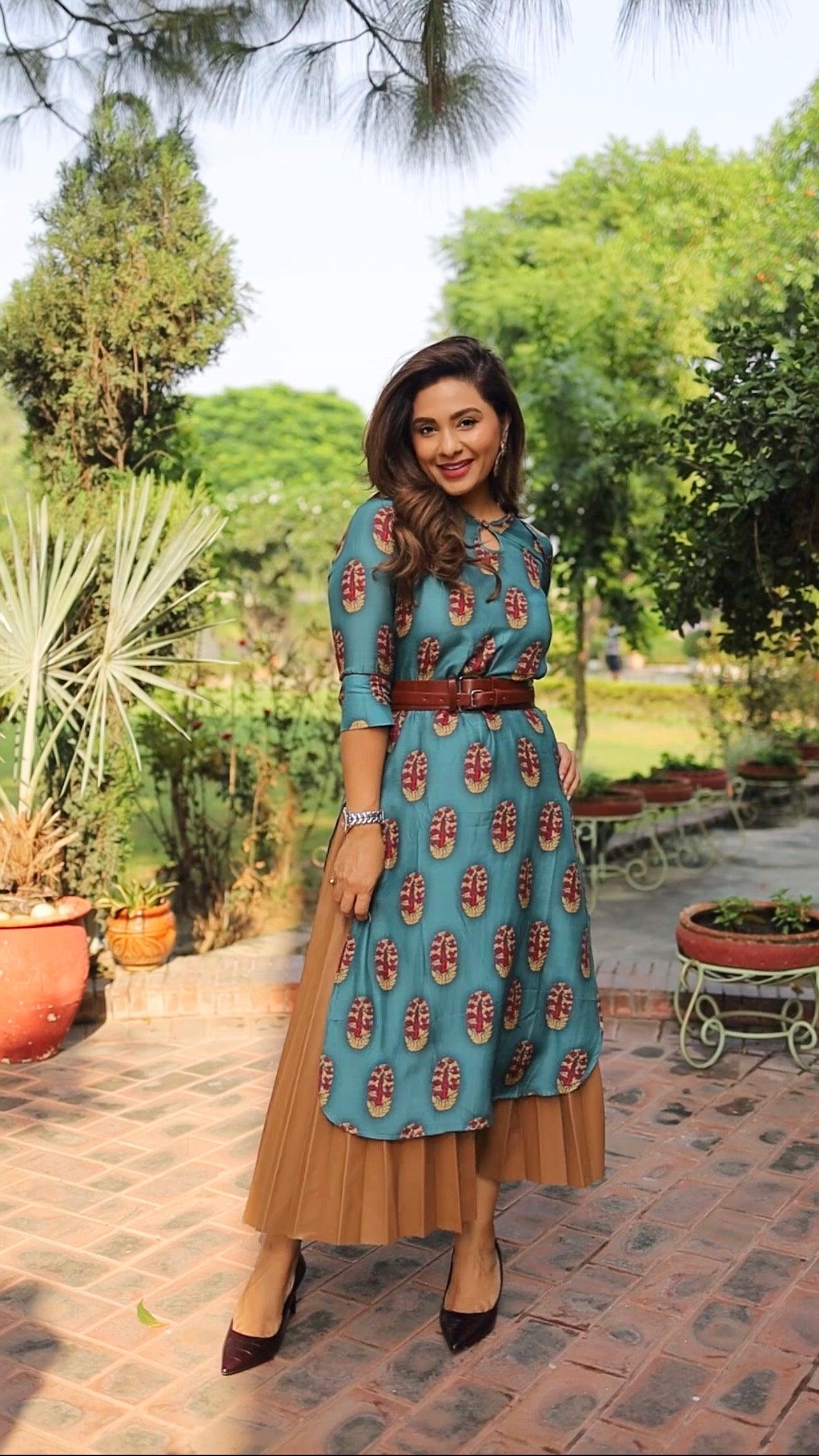 Turquoise Motif Kurta - Jeeaayanu Fashion