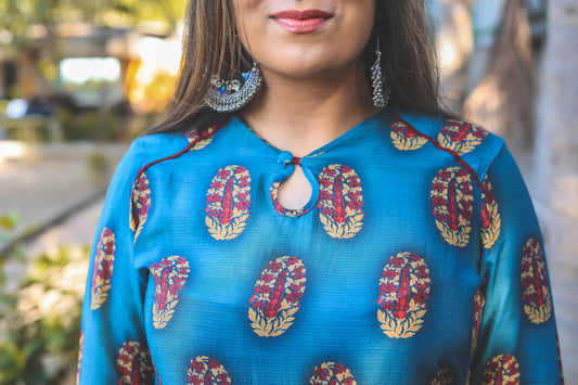 Turquoise Motif Kurta - Jeeaayanu Fashion